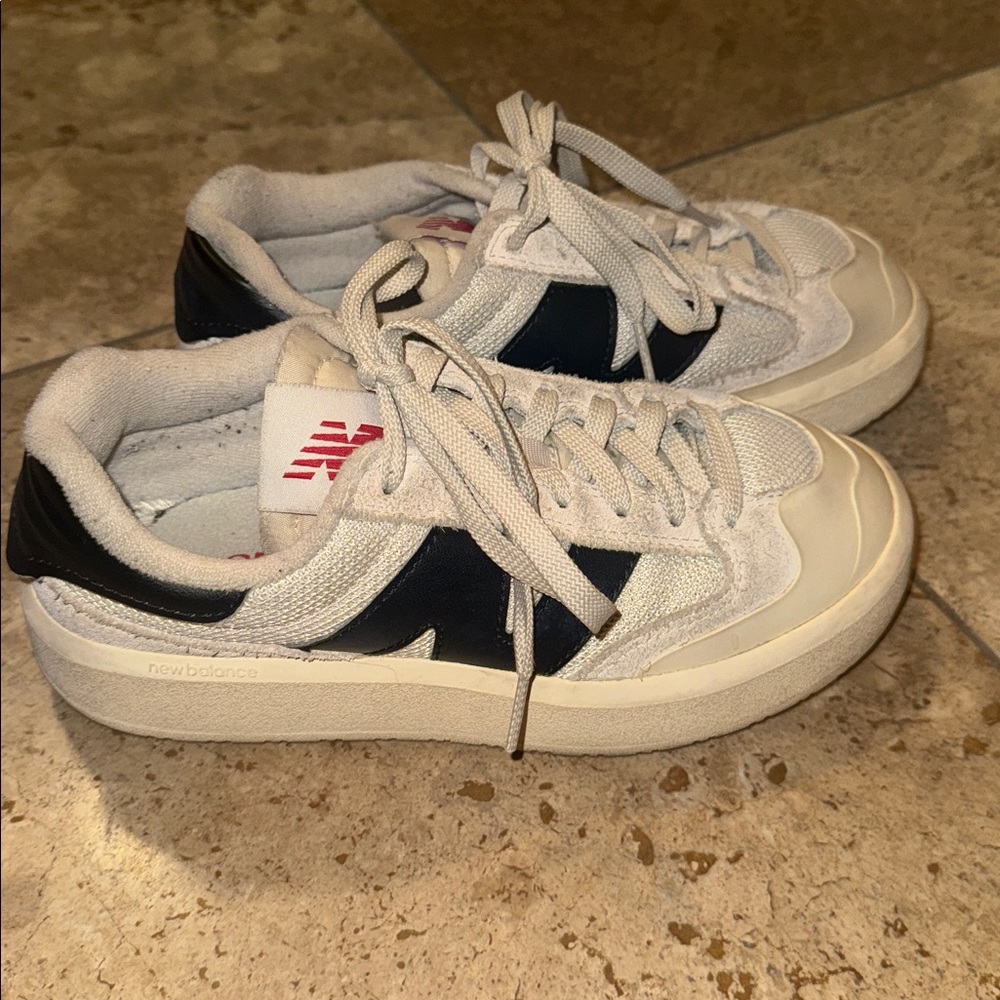 New Balance CT302 Sneaker - Picture 2 of 4